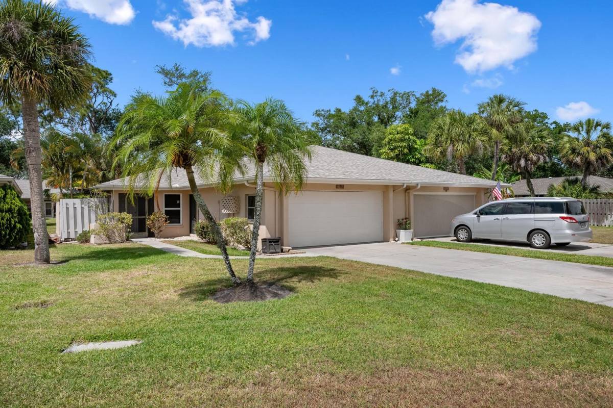 House for rent at 4212 Center Gate Lane, Sarasota, FL 34233