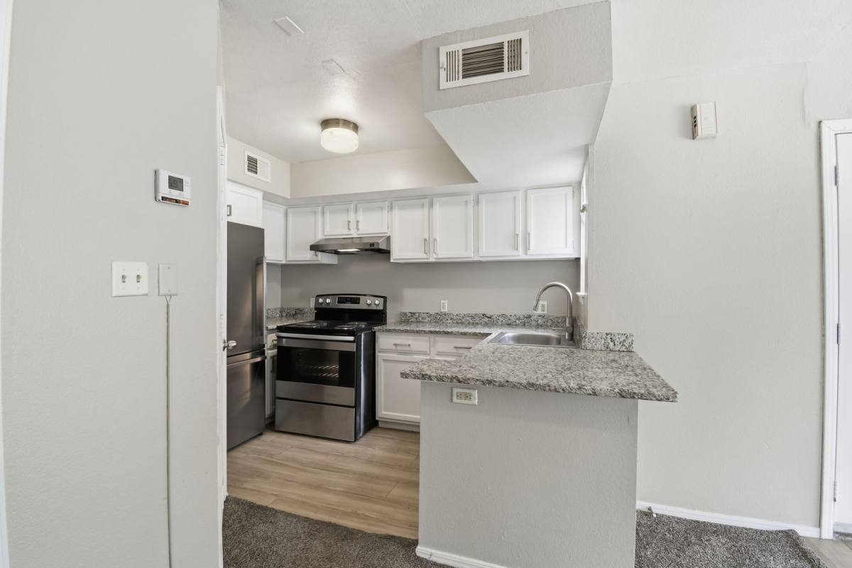 Condo for rent at 1802 E 66th Place, Tulsa, OK 74136