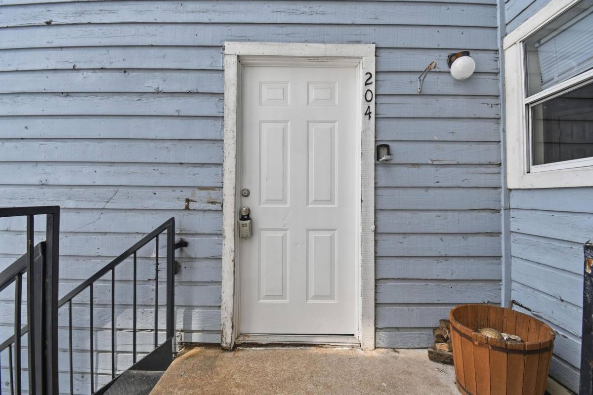 Condo for rent at 1802 E 66th Place, Tulsa, OK 74136