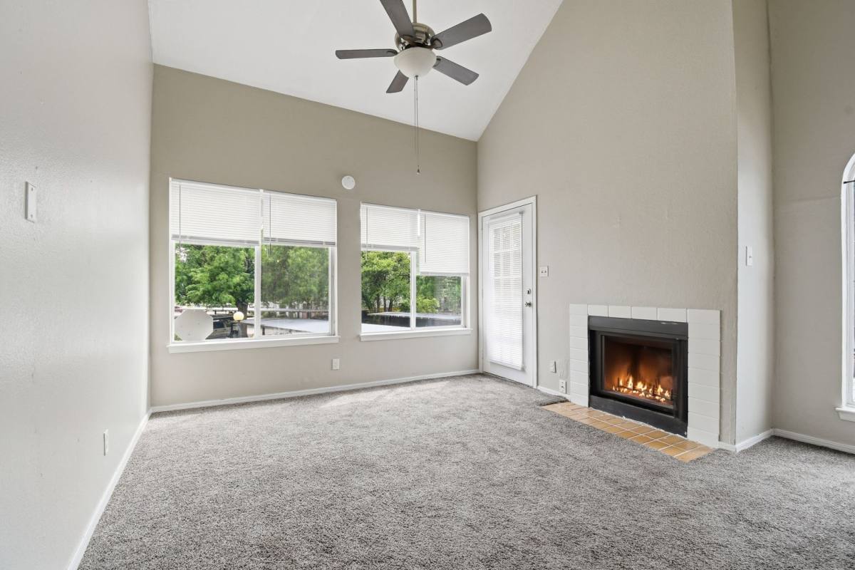 Condo for rent at 1802 E 66th Place, Tulsa, OK 74136
