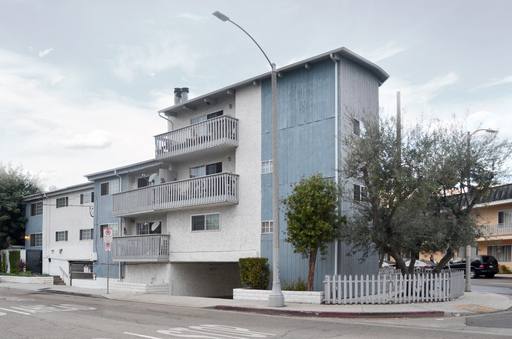 Apartment for rent at 415 N Venice Blvd, Venice, CA 90291