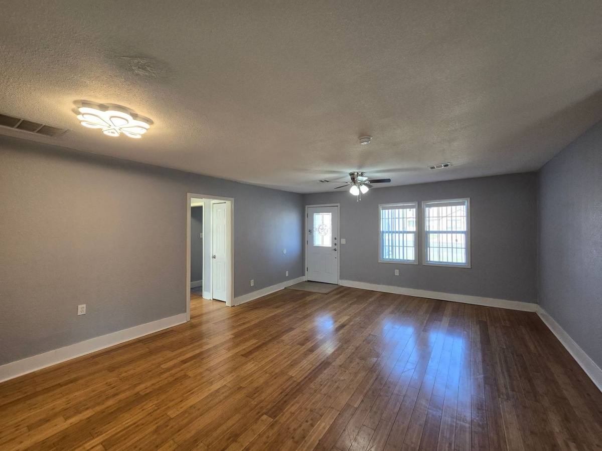 House for rent at 1111 S Martin Luther King Blvd, Temple, TX 76504