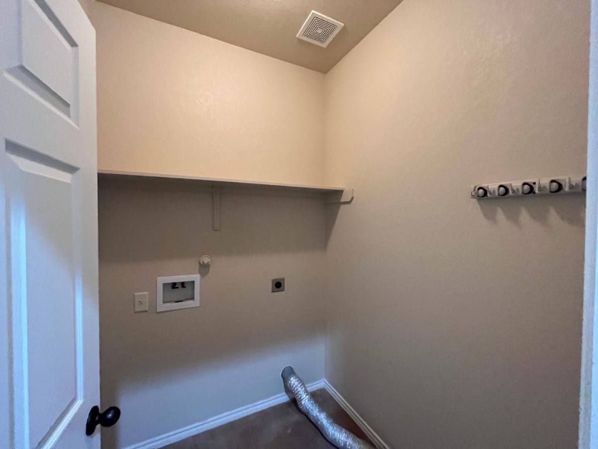 House for rent at 698 Saengerhalle Rd, New Braunfels, TX 78130