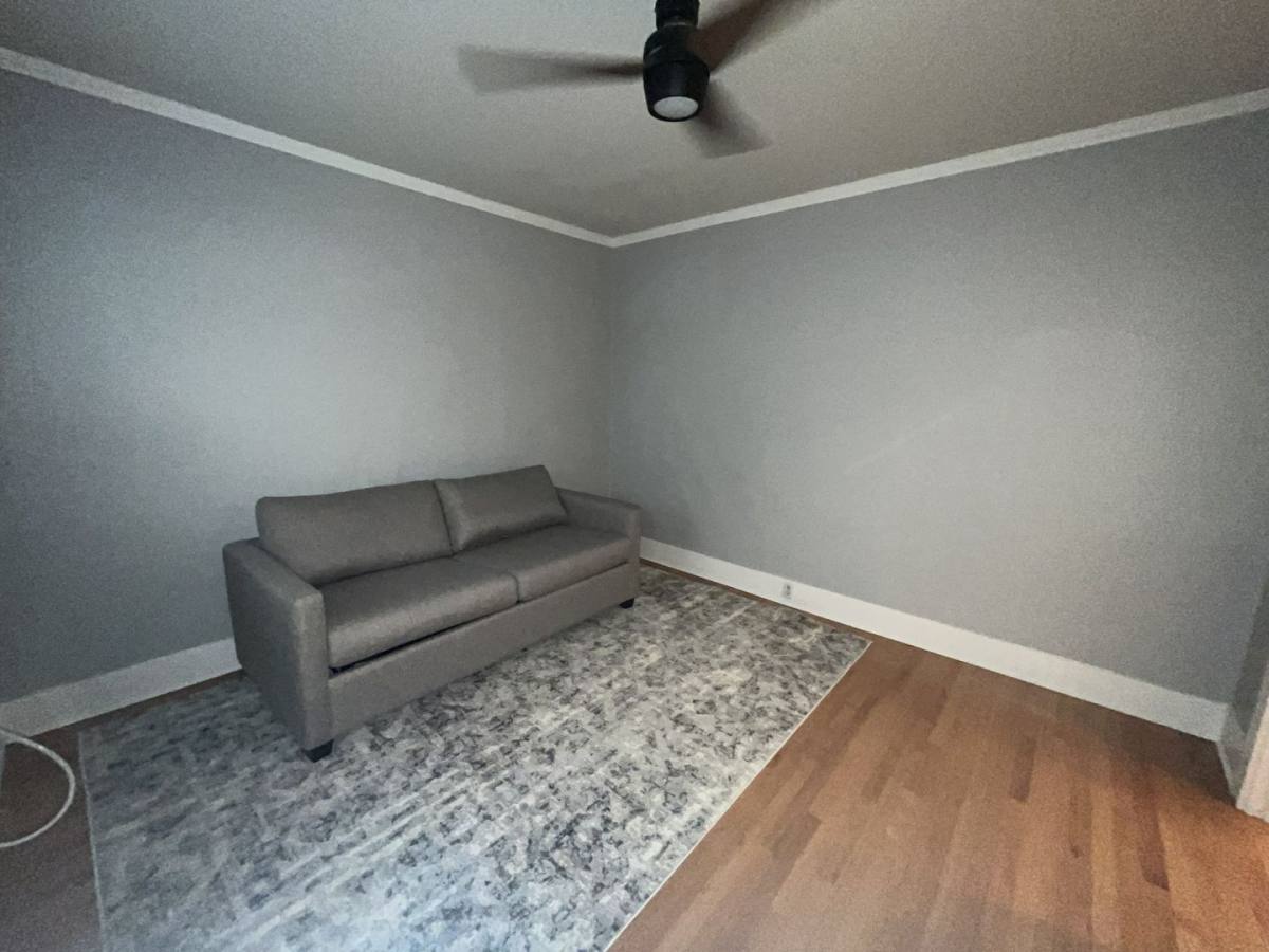 Apartment for rent at 2612-2614 Q St, Sacramento, CA 95816