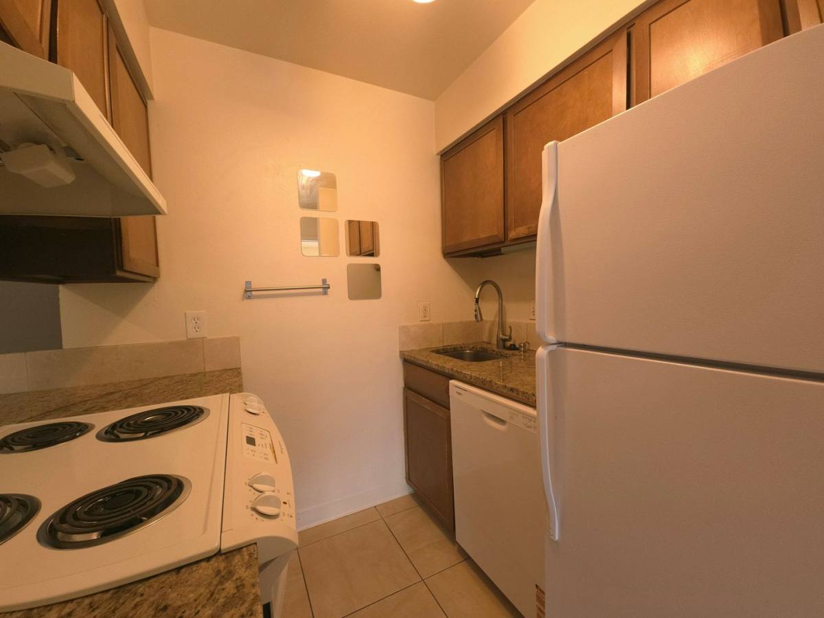 Condo for rent at 4955 Moorhead Ave, Boulder, CO 80305