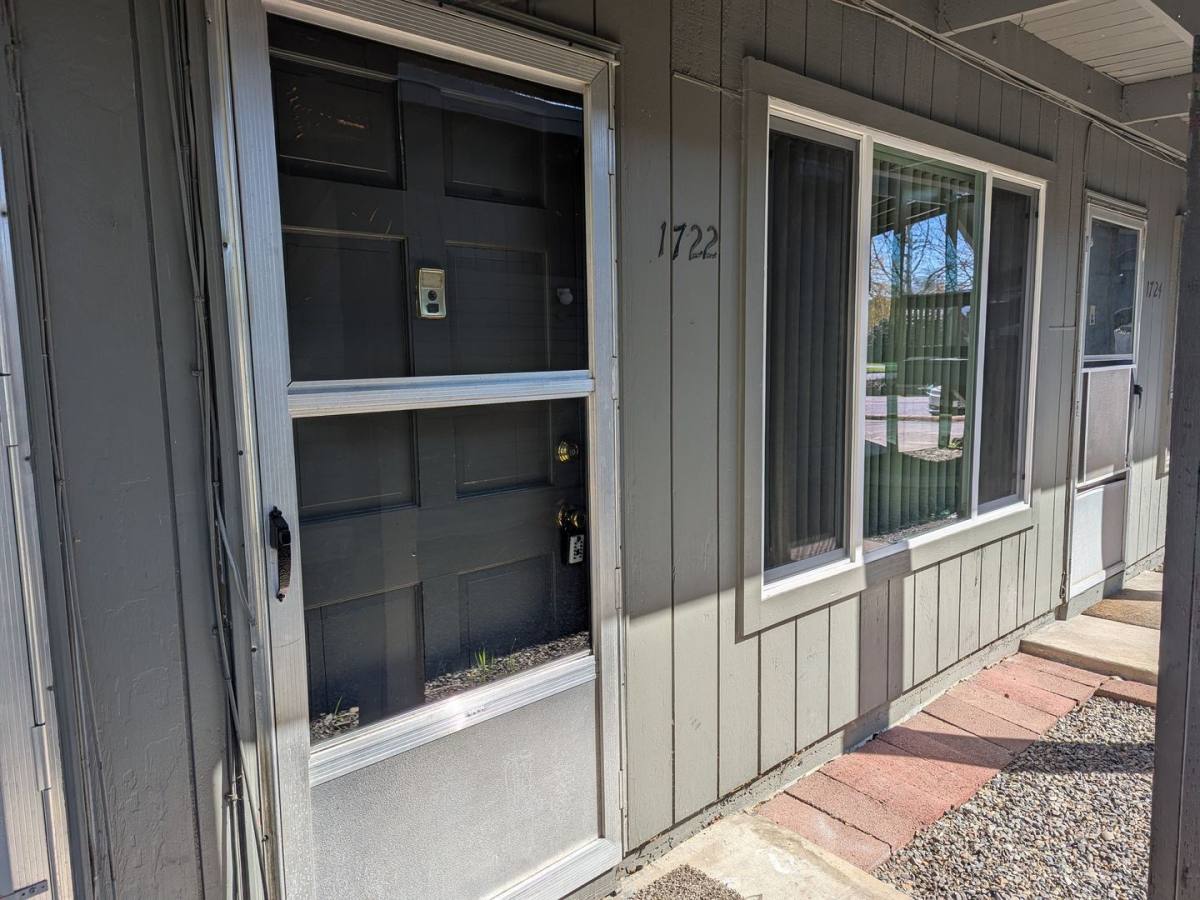 Apartment for rent at 1720-1738 Broadway St NE, Salem, OR 97301