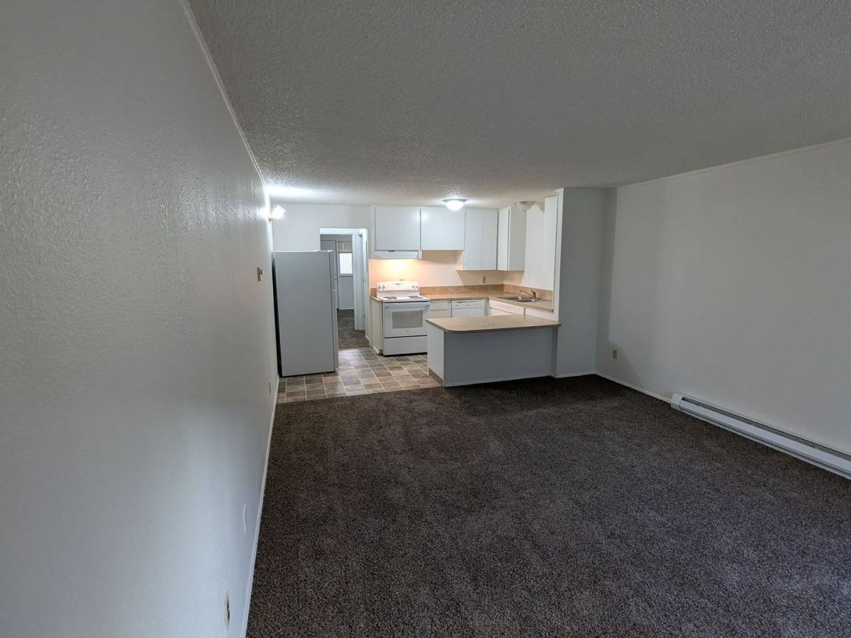 Apartment for rent at 1720-1738 Broadway St NE, Salem, OR 97301