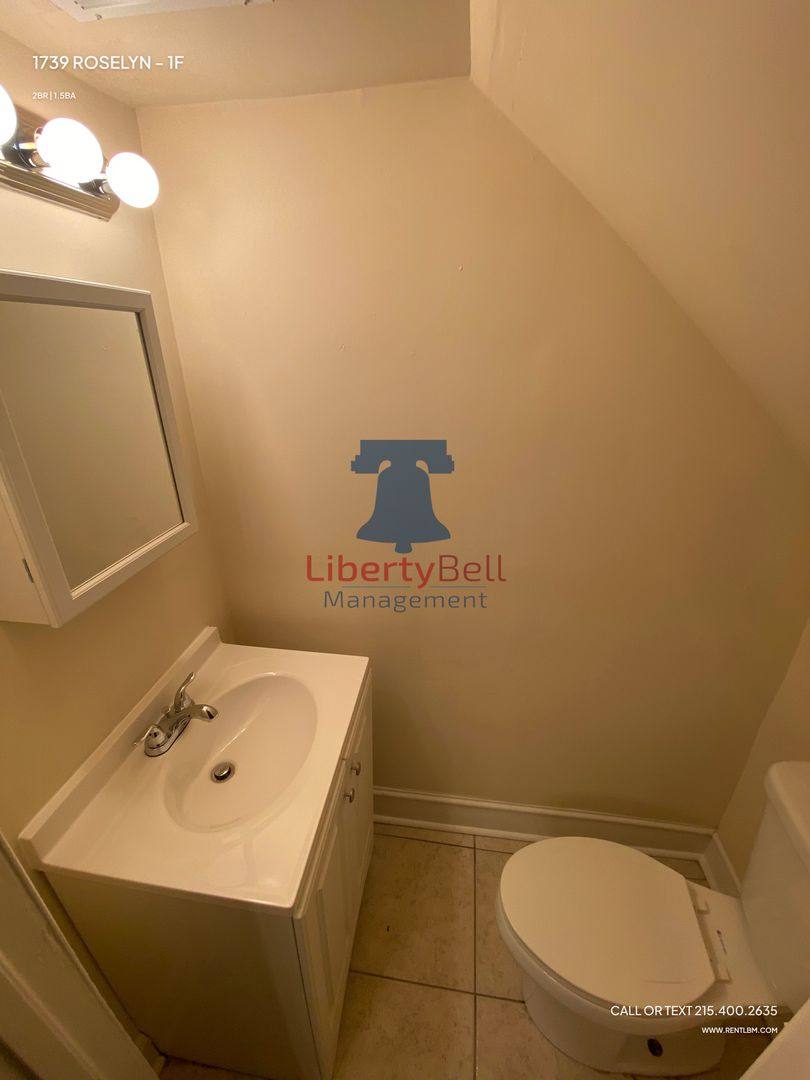 Apartment for rent at 1739 Roselyn St, Philadelphia, PA 19141