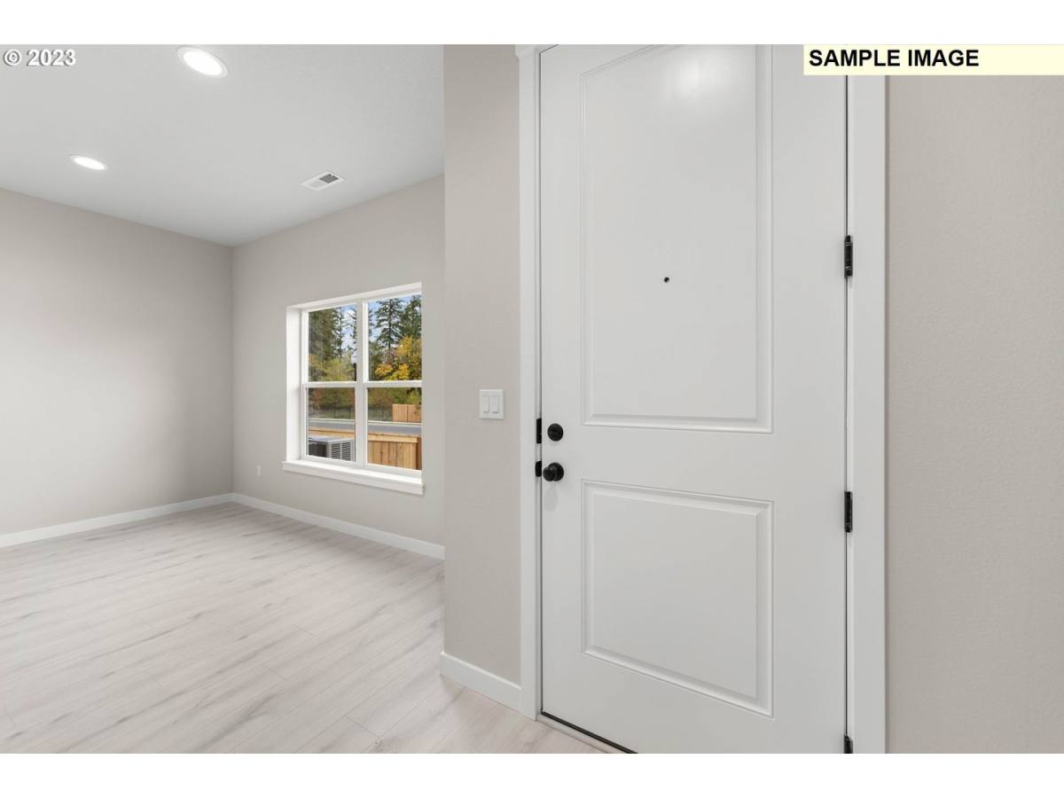 Townhouse for rent at 18426 NE 46th Place, Vancouver, WA 98686