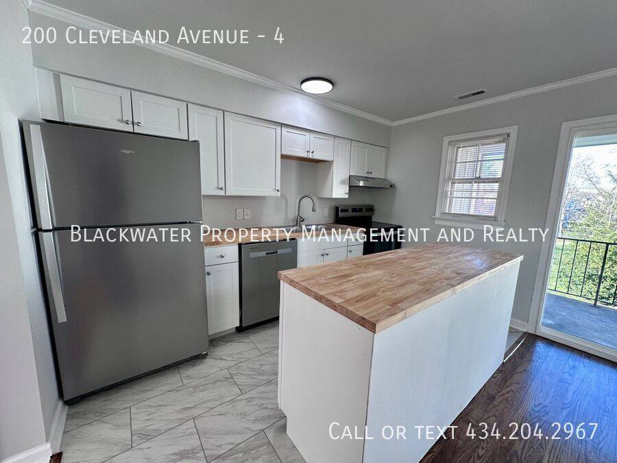 Apartment for rent at 200 Cleveland Ave #4, Lynchburg, VA 24503