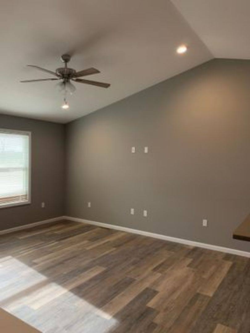Apartment for rent at 111 Bogad St, Saint Robert, MO 65584