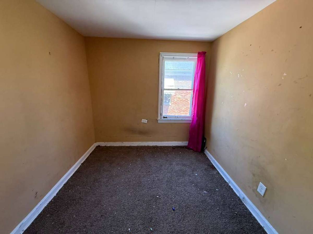 House for rent at 5470 Hollywood, Maple Heights, OH 44137