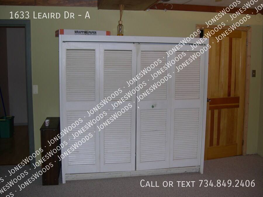 Apartment for rent at 1633 Leaird Dr #A, Ann Arbor, MI 48105