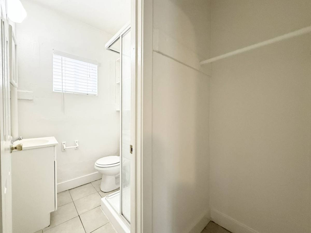 Apartment for rent at 400 Civic Center Dr E, Oceanside, CA 92054