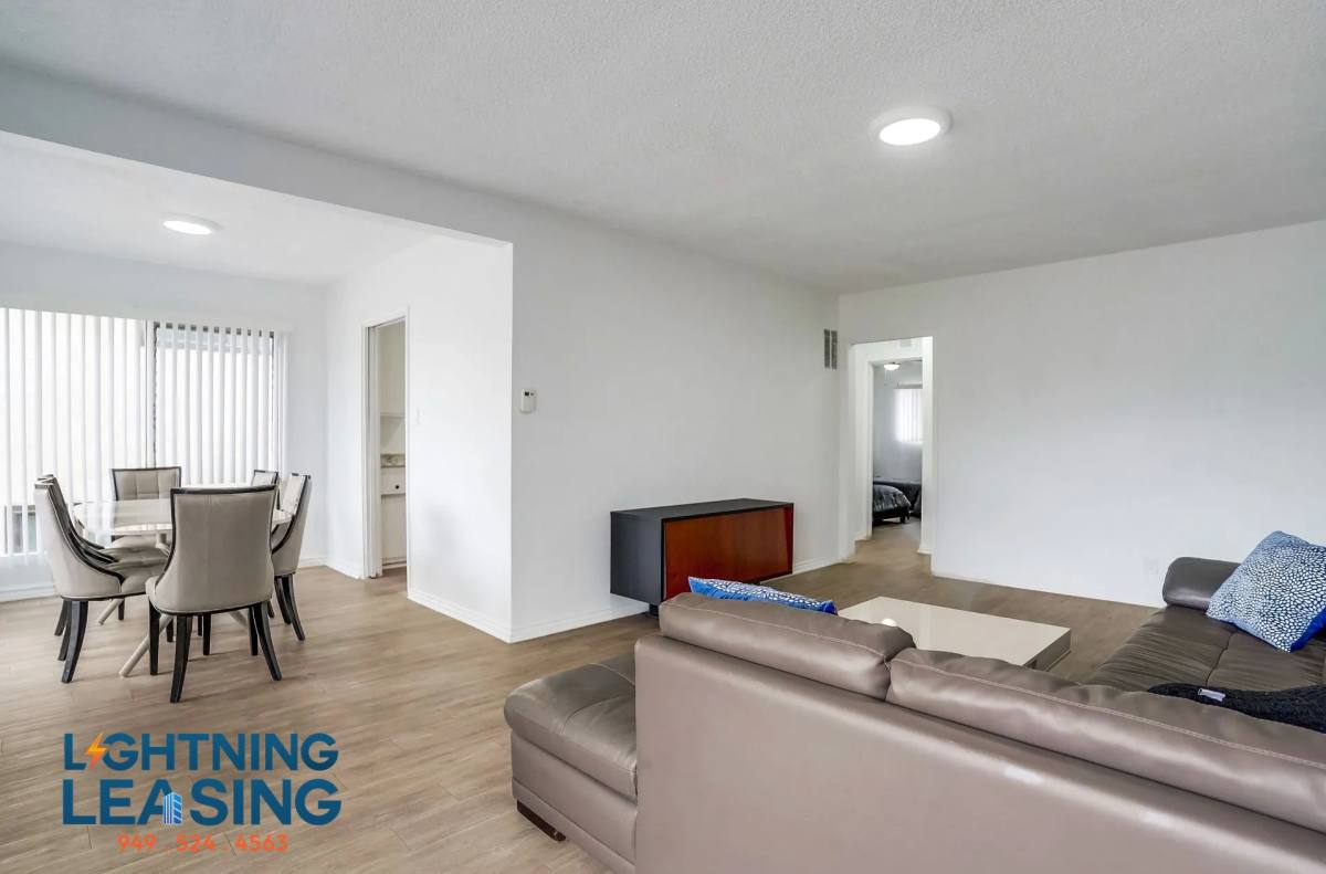 Apartment for rent at 12310 Chandler Blvd #41A, Valley Village, CA 91607