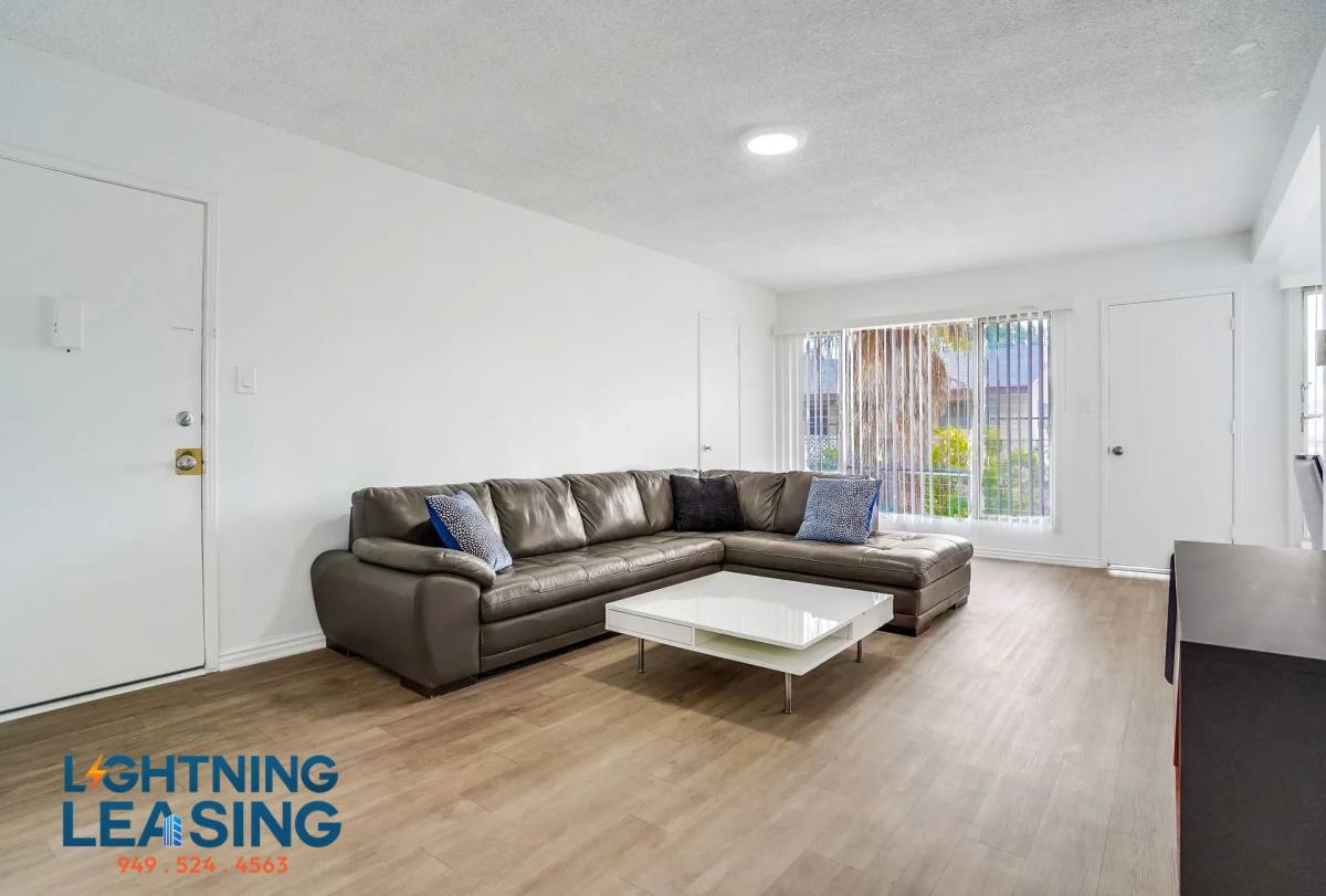 Apartment for rent at 12310 Chandler Blvd #41A, Valley Village, CA 91607