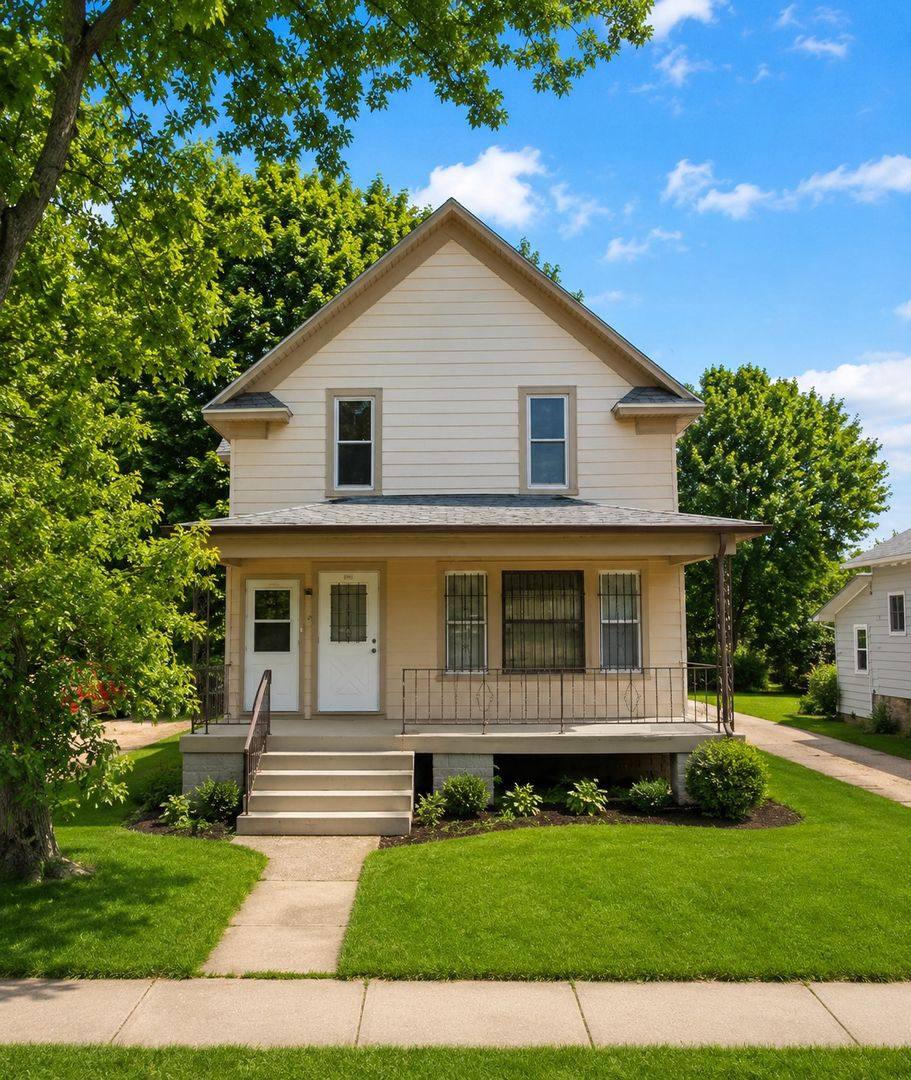 Apartment for rent at 618 Deleglise St, Antigo, WI 54409