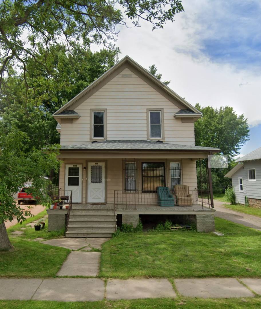 Apartment for rent at 618 Deleglise St, Antigo, WI 54409