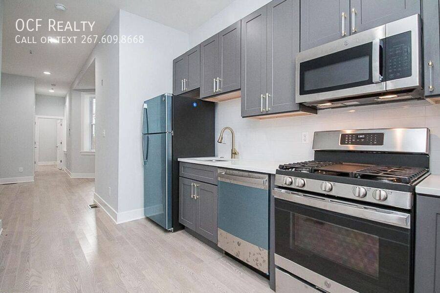 Apartment for rent at 2808 W Oxford #1, Philadelphia, PA 19121