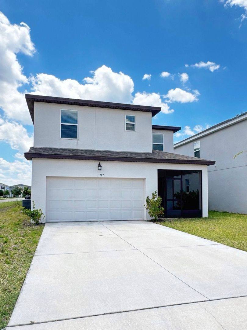 House for rent at 11777 Globe St, Orlando, FL 32832