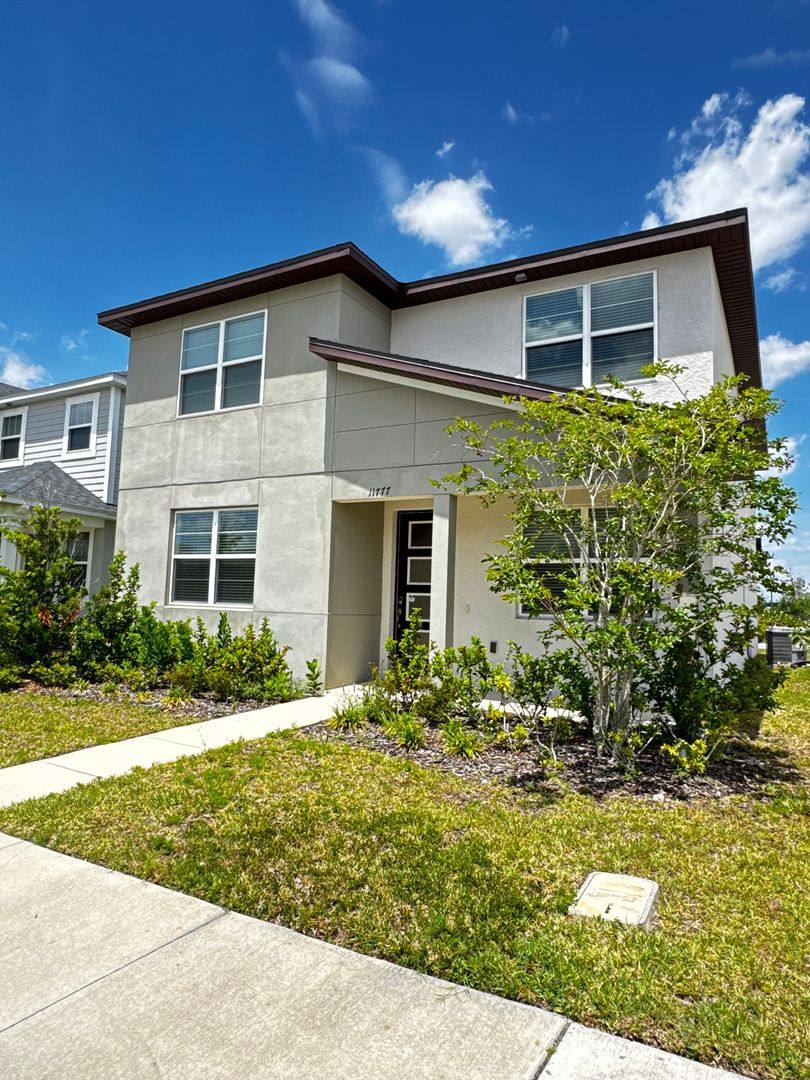 House for rent at 11777 Globe St, Orlando, FL 32832
