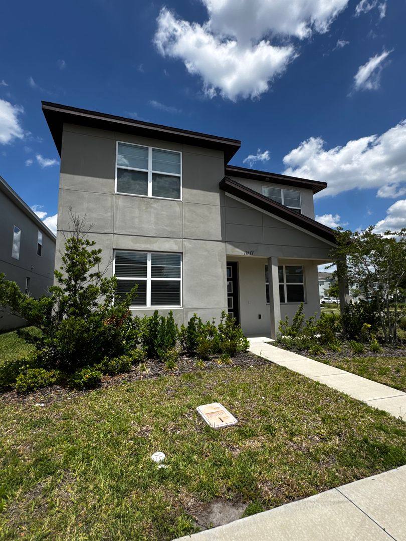 House for rent at 11777 Globe St, Orlando, FL 32832