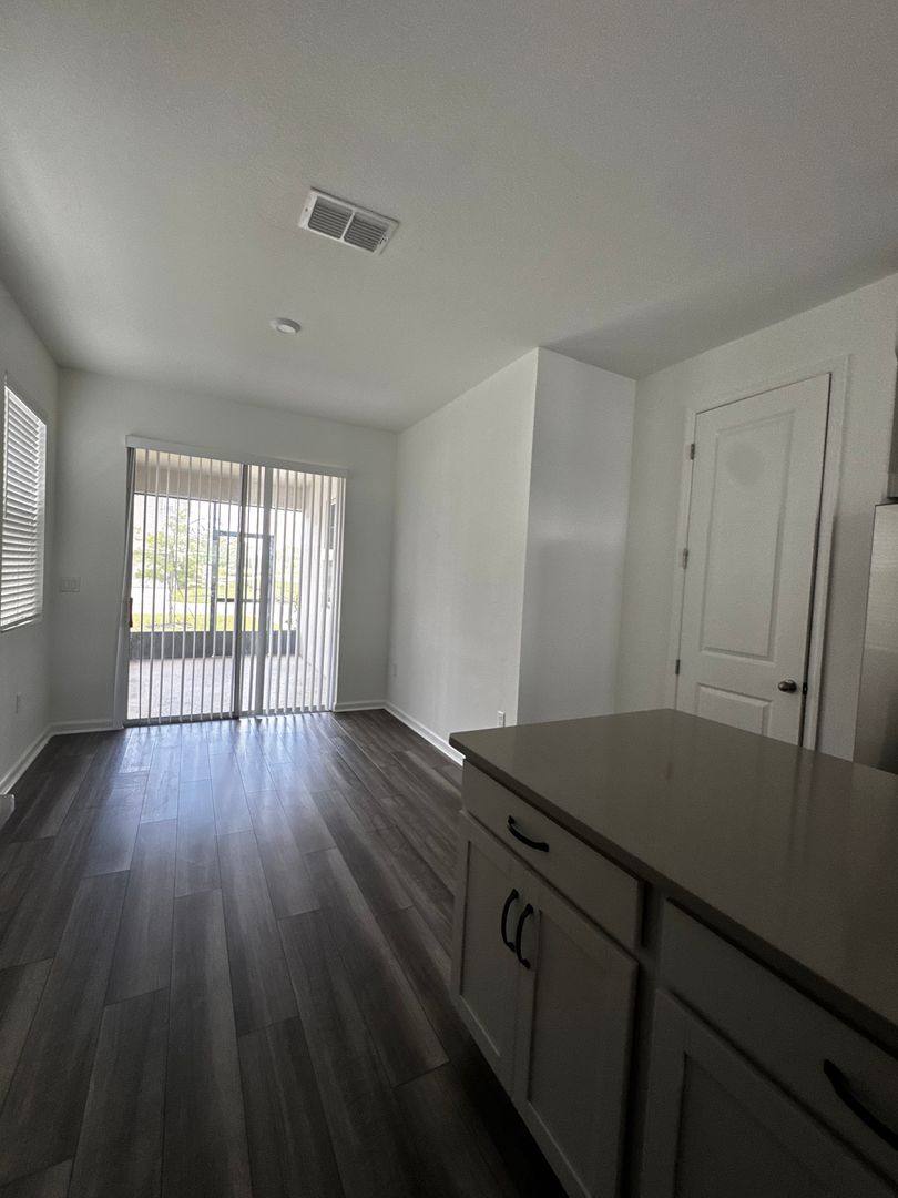 House for rent at 11777 Globe St, Orlando, FL 32832