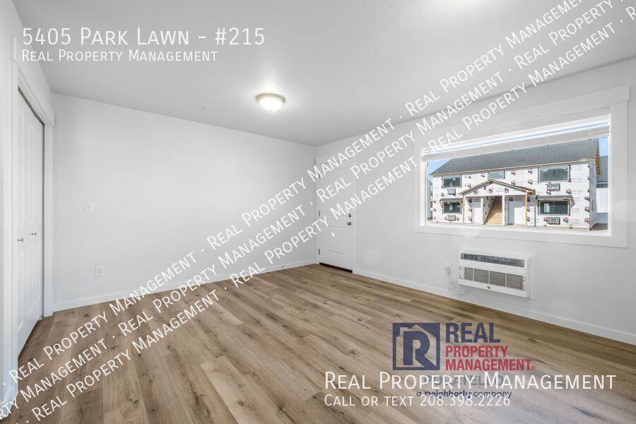 Apartment for rent at 5405 Park Lawn #215, Pocatello, ID 83202