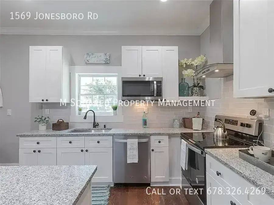 House for rent at 1569 Jonesboro Rd, Atlanta, GA 30315