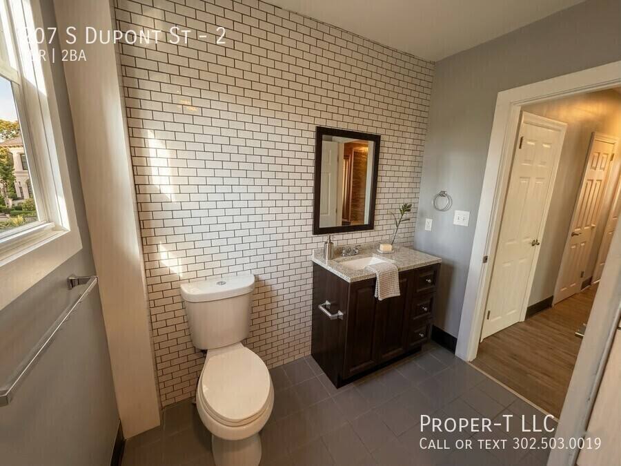 Apartment for rent at 207 S Dupont St #2, Wilmington, DE 19805