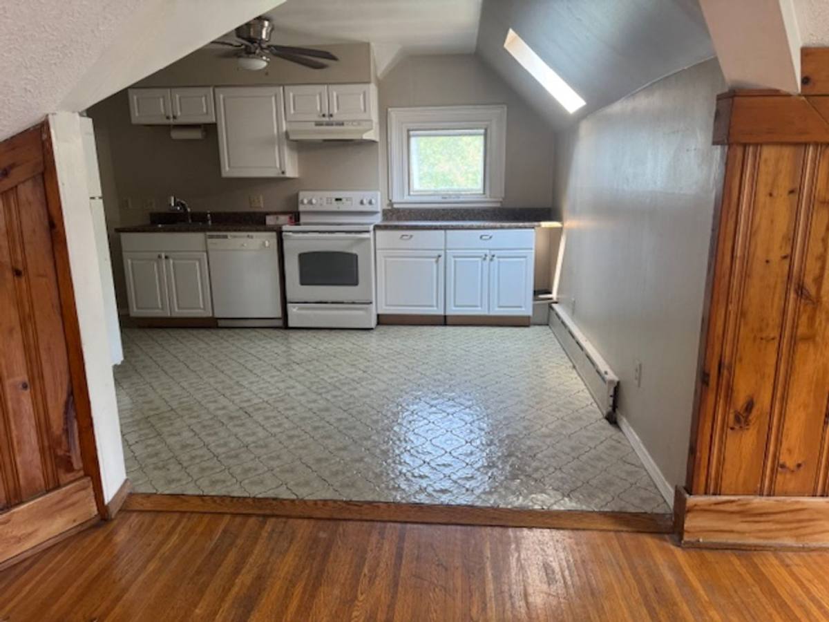 Apartment for rent at 20 Portsmouth Terrace, Rochester, NY 14607