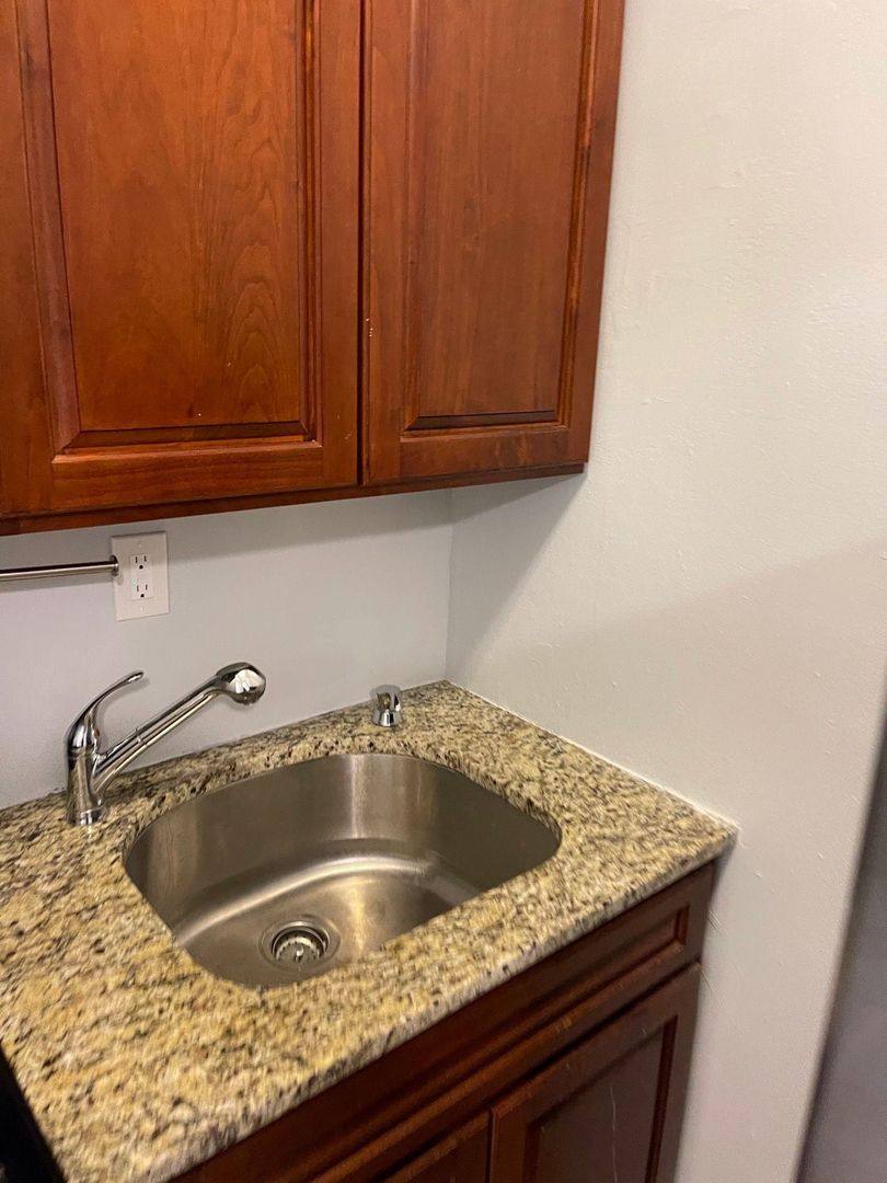 Apartment for rent at 42 Vroom St, Jersey City, NJ 07306