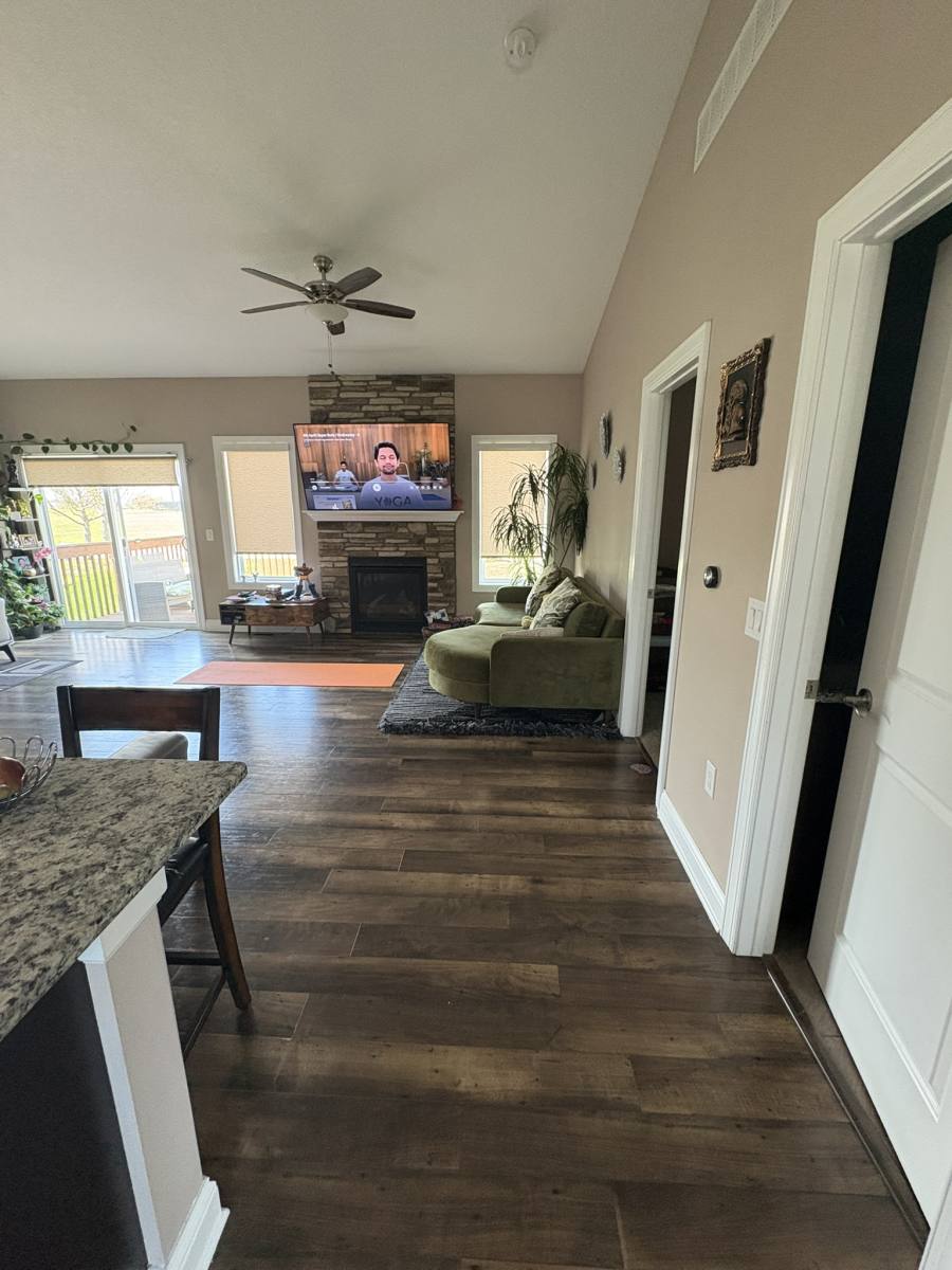 House for rent at 5668 Prairie Grass Dr, Johnston, IA 50131