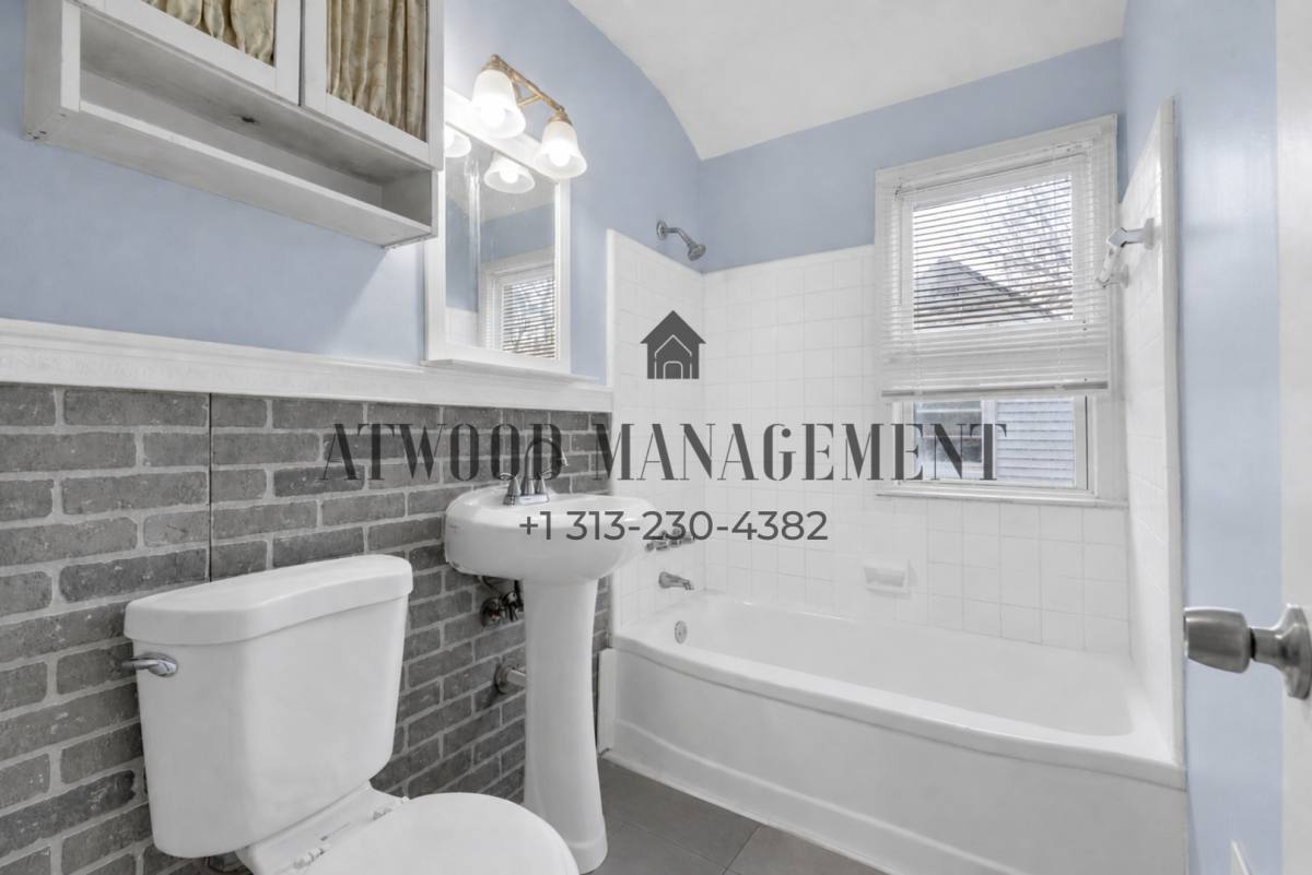 Apartment for rent at 14118-20 Evergreen Rd, Detroit, MI 48223