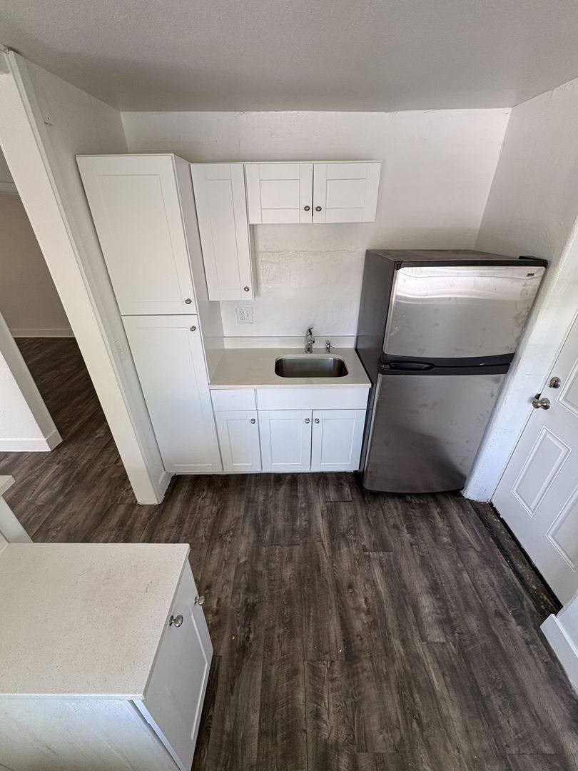 Apartment for rent at 1415 Clinton St, Aurora, CO 80010