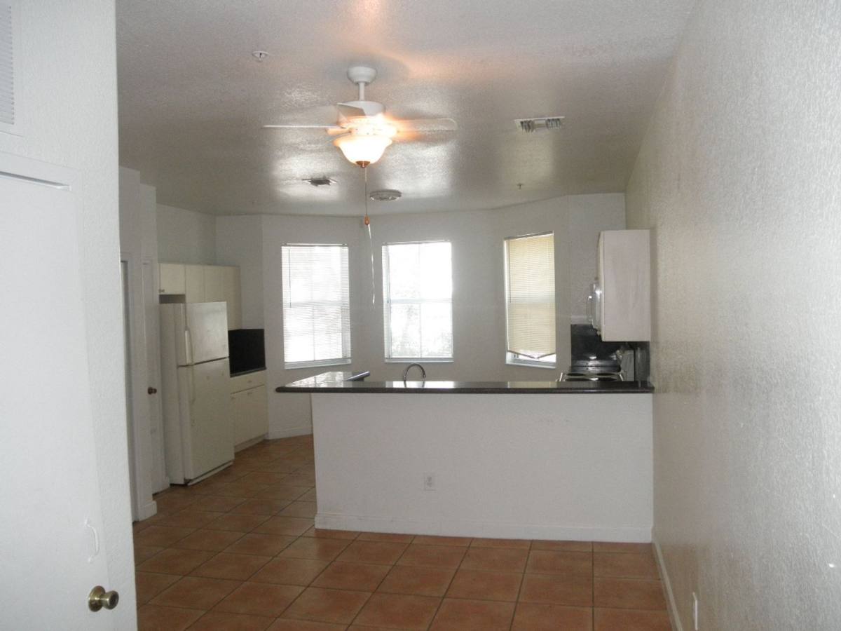 Townhouse for rent at 2405 Shoma Dr, Wellington, FL 33414