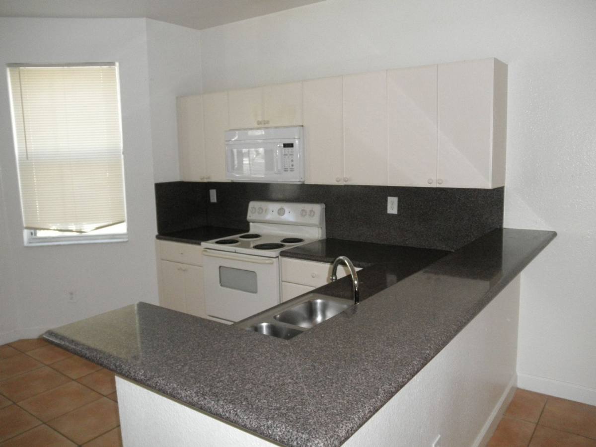 Townhouse for rent at 2405 Shoma Dr, Wellington, FL 33414