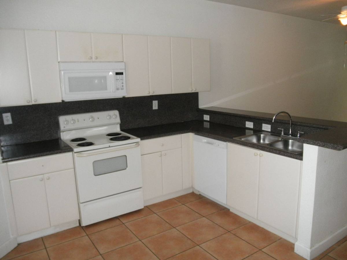 Townhouse for rent at 2405 Shoma Dr, Wellington, FL 33414