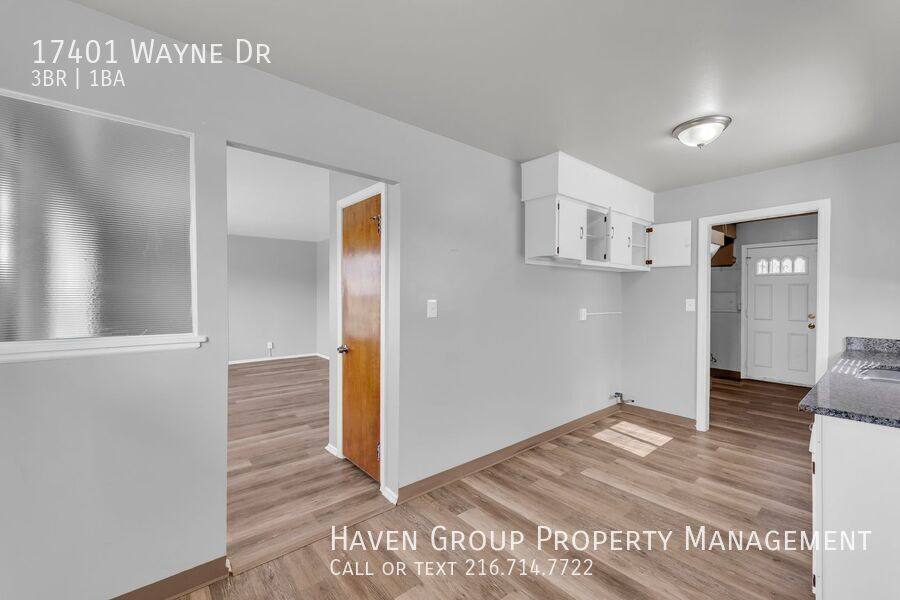 House for rent at 17401 Wayne Dr, Cleveland, OH 44128
