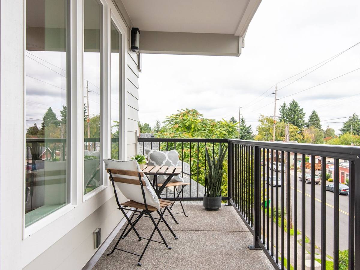 Apartment for rent at 5715 N Greeley Ave, Portland, OR 97217