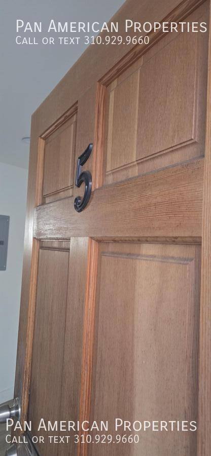 Apartment for rent at 221 E Artesia Blvd #5, Long Beach, CA 90805