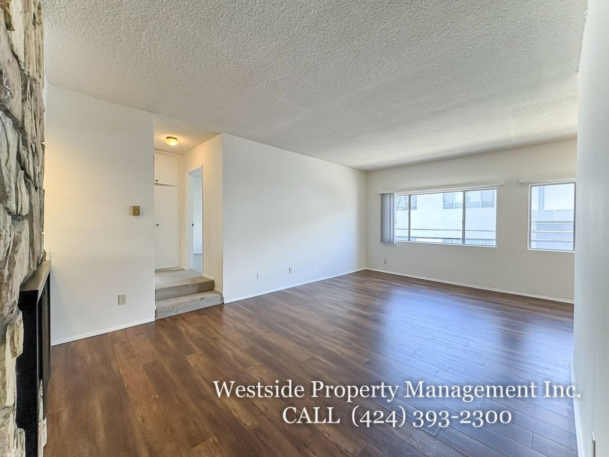 Apartment for rent at 507 California Ave #204, Santa Monica, CA 90403