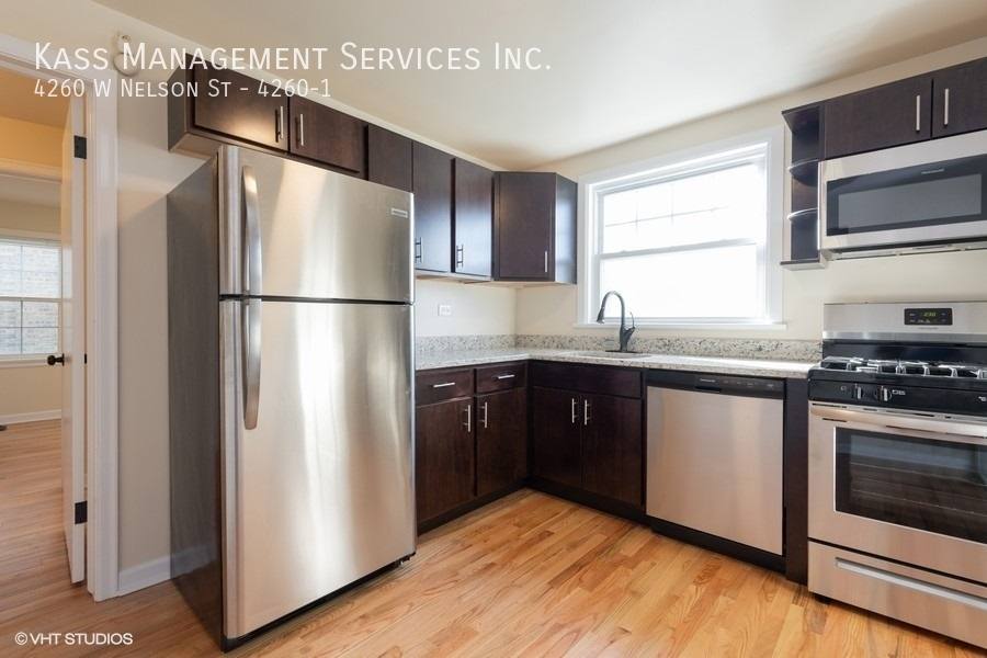 Apartment for rent at 4260 W Nelson St #1, Chicago, IL 60641