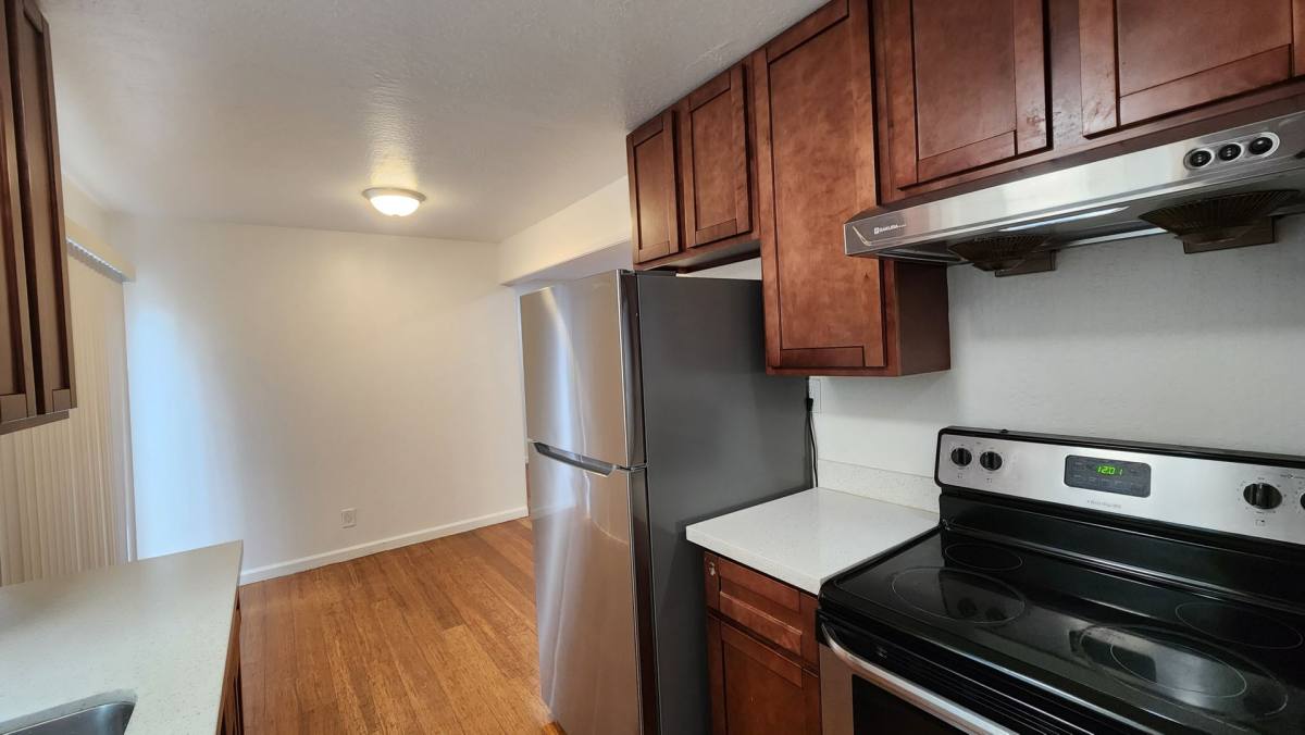 Apartment for rent at 3809 Maybelle Ave, Oakland, CA 94619