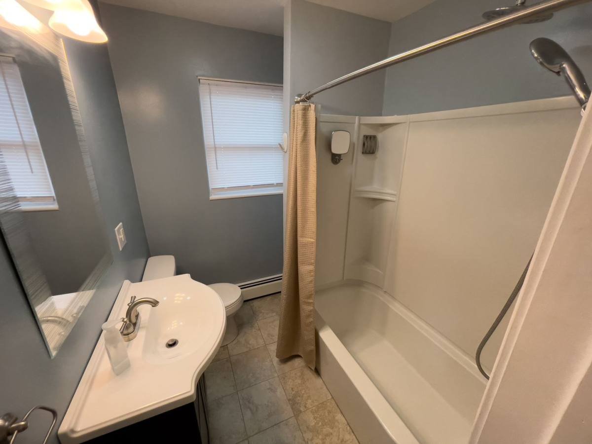 House for rent at 680 Fayette St, Cumberland, MD 21502