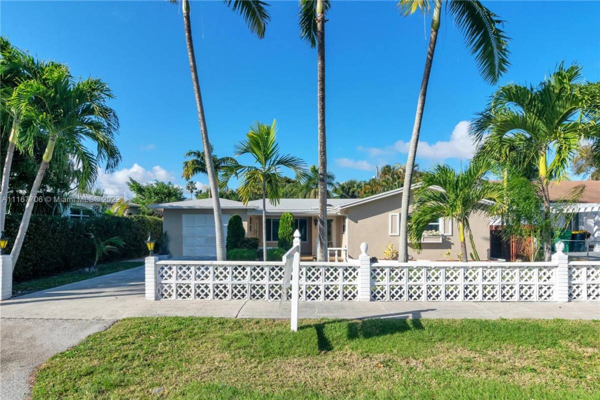 House for rent at 617 NE 2 Place, Dania, FL 33004