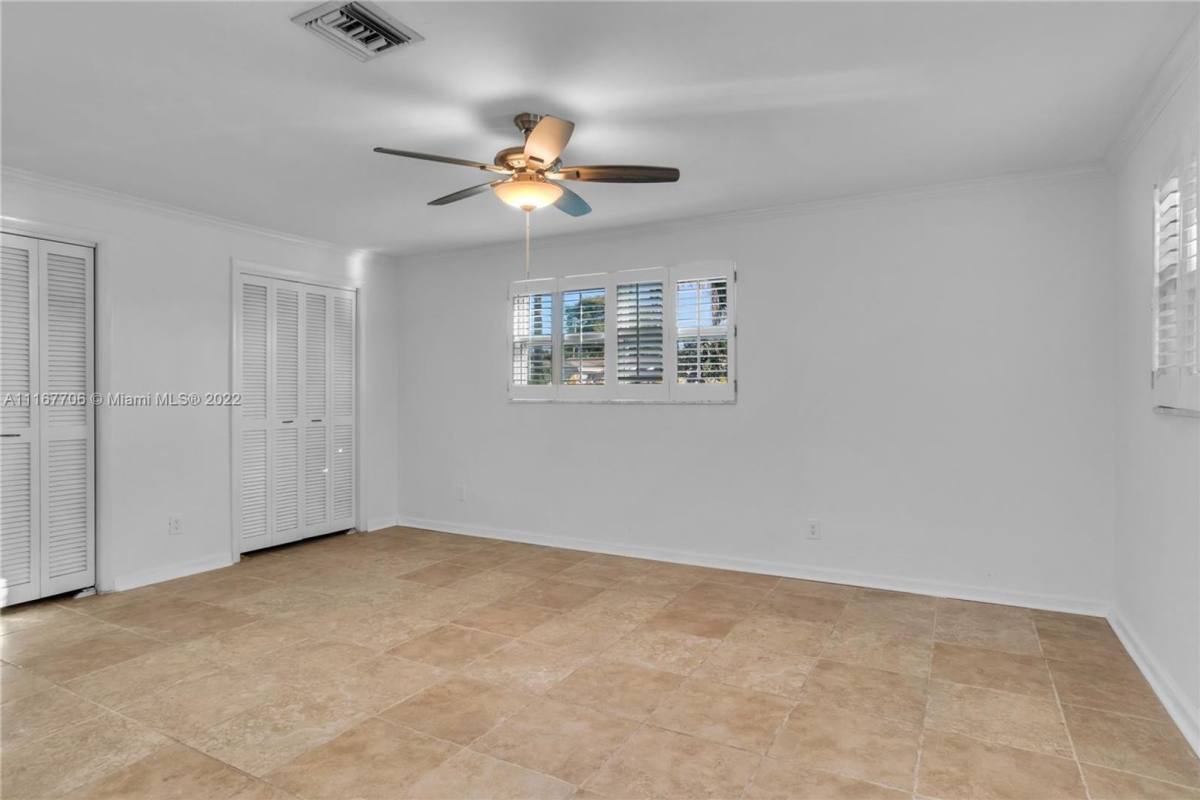 House for rent at 617 NE 2 Place, Dania, FL 33004