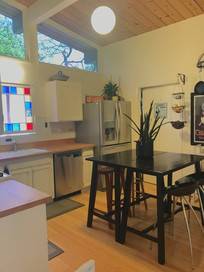 House for rent at 417 Brazil St, Sonoma, CA 95476