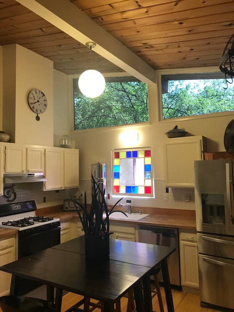 House for rent at 417 Brazil St, Sonoma, CA 95476