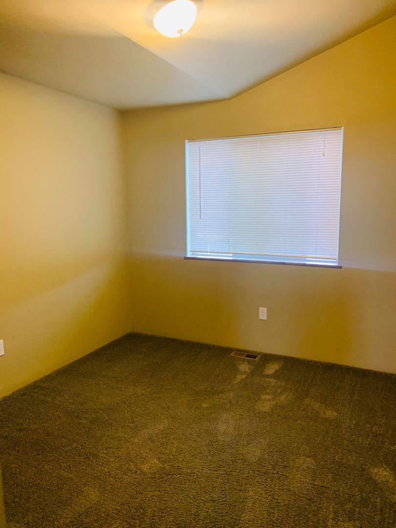 Apartment for rent at 4404 Deveraux Place, Missoula, MT 59808